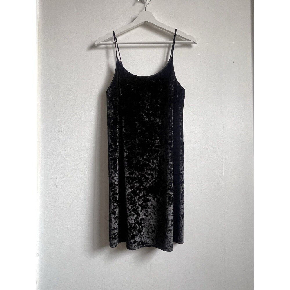Victoria’s Secret Women’s Crushed Velvet Black Sleep Dress Nightgown Slip XS/S